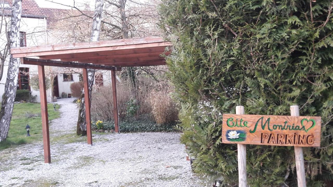 Gite Montrias Cerfontaine Exterior photo